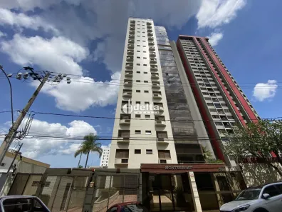 Apartamento com 4 Quartos para alugar, 191m² no Tabajaras, Uberlândia