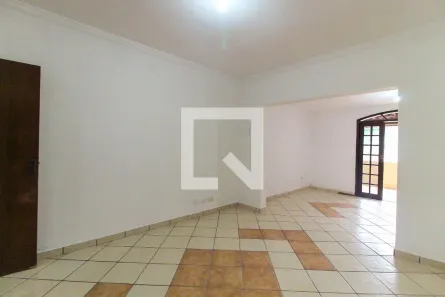 Casa com 3 Quartos à venda, 200m² no Jardim Nossa Senhora do Carmo, São Paulo
