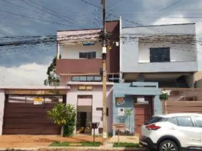Casa com 5 Quartos à venda, 245m² no Vila Fátima, Jataí