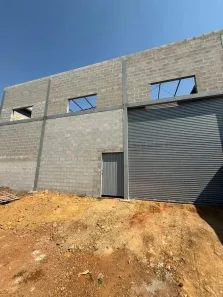 Galpão/Depósito/Armazém à venda, 380m² no Vila Santa Maria de Nazareth, Anápolis