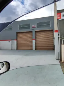 Galpão/Depósito/Armazém para alugar, 200m² no Jardim Ypê, Botucatu