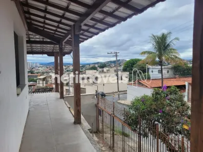 Casa com 7 Quartos à venda, 299m² no Planalto, Belo Horizonte