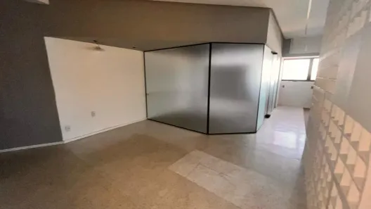 Sala Comercial para alugar, 130m² no Caminho das Árvores, Salvador