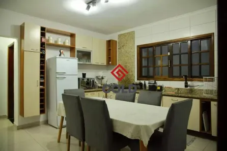 Sobrado com 3 Quartos à venda, 220m² no Demarchi, São Bernardo do Campo