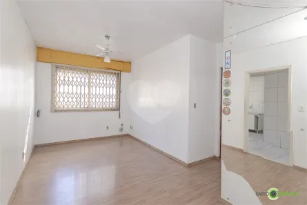 Apartamento com 3 Quartos à venda, 80m² no Farroupilha, Porto Alegre
