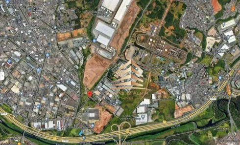 Galpão/Depósito/Armazém para venda ou aluguel, 1600m² no Cumbica, Guarulhos