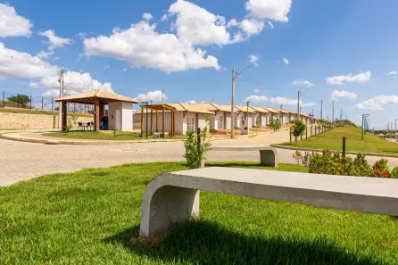 Casa de Condomínio com 2 Quartos à venda, 45m² no Registro, Feira de Santana