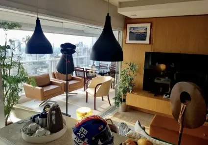 Apartamento com 2 Quartos para venda ou aluguel, 100m² no Pinheiros, São Paulo