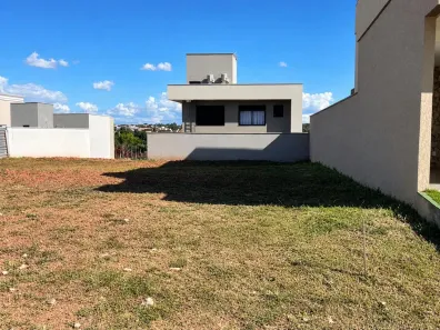 Lote/Terreno à venda, 250m² no Jardim Helvécia, Aparecida de Goiânia