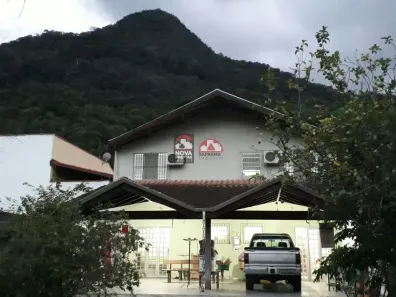 Casa com 2 Quartos à venda, 149m² no Cidade Jardim, Caraguatatuba