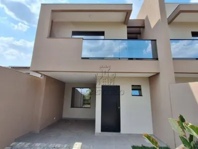 Sobrado com 3 Quartos à venda, 117m² no Jardim Portal de Itamaracá, Londrina