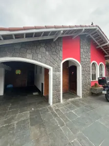 Casa com 4 Quartos à venda, 114m² no Jardim Veneza, Volta Redonda