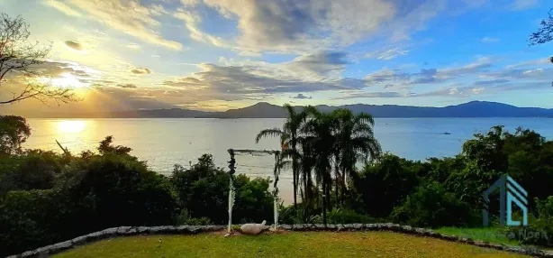 Lote/Terreno à venda, 2600m² no Jurerê Internacional, Florianópolis
