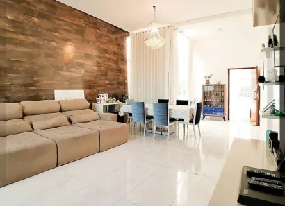Casa de Condomínio com 3 Quartos à venda, 270m² no Grama, Juiz de Fora