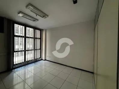Sala Comercial à venda, 30m² no Centro, Niterói