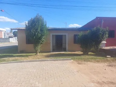 Casa com 3 Quartos à venda, 140m² no Castro Alves, Bagé
