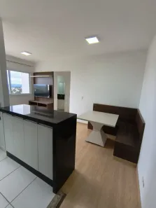 Apartamento com 2 Quartos para alugar, 45m² no Jardim Alvorada, Maringá