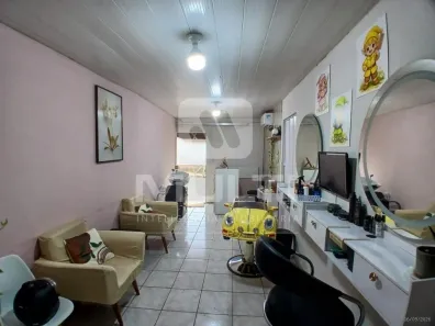 Casa com 2 Quartos à venda, 240m² no Planalto, Uberlândia