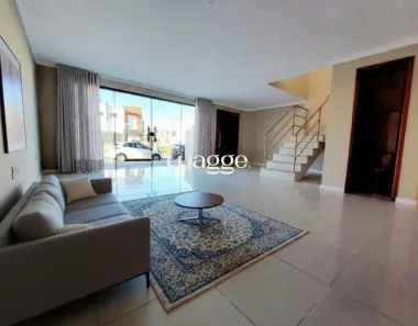 Casa com 3 Quartos para alugar, 208m² no Hípica, Porto Alegre