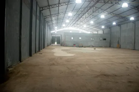 Galpão/Depósito/Armazém para venda ou aluguel, 1050m² no Moju, Moju
