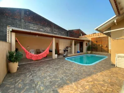 Casa com 3 Quartos para alugar, 150m² no Lago Azul, Estância Velha