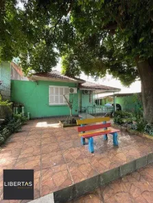 Casa com 3 Quartos à venda, 130m² no Cristal, Porto Alegre
