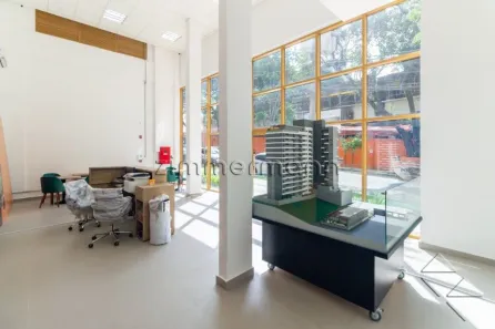 Ponto Comercial à venda, 207m² no Água Branca, São Paulo