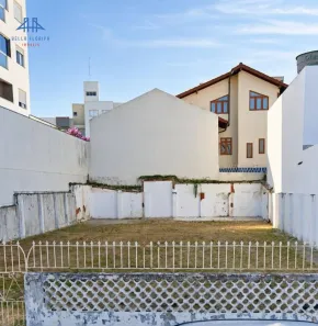 Lote/Terreno à venda, 300m² no Trindade, Florianópolis