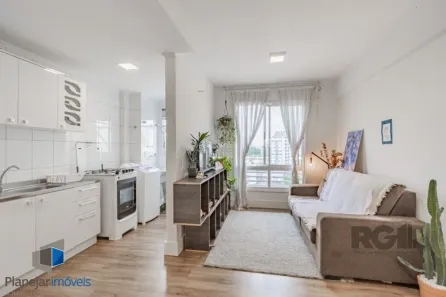 Apartamento com 2 Quartos à venda, 50m² no Partenon, Porto Alegre