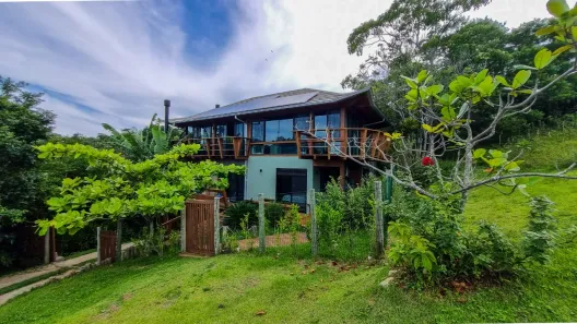Casa com 3 Quartos à venda, 225m² no Morro da Ferrugem, Garopaba