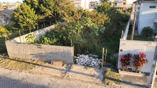 Lote/Terreno à venda, 450m² no Portinho, Cabo Frio
