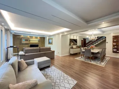 Casa com 5 Quartos à venda, 318m² no Carlos Guinle, Teresópolis