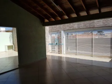 Sobrado com 5 Quartos para alugar, 360m² no Vila Zillo, Bauru