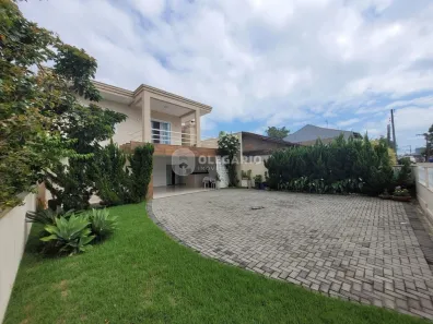 Sobrado com 4 Quartos à venda, 233m² no Armação, Penha