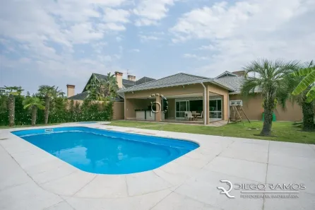 Casa de Condomínio com 4 Quartos à venda, 441m² no Belém Novo, Porto Alegre