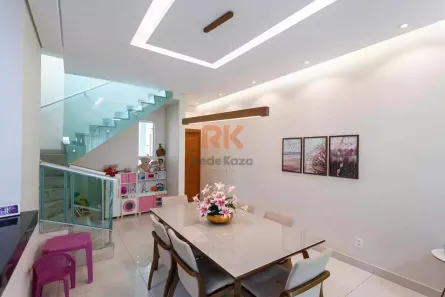 Casa com 3 Quartos à venda, 180m² no Parque Xangri-Lá, Contagem