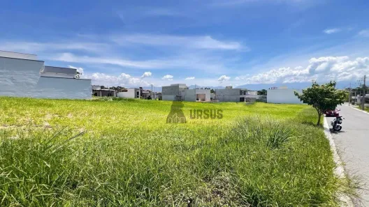 Lote/Terreno à venda, 250m² no Terras de Benvira, Tremembé