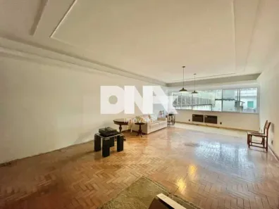 Apartamento com 3 Quartos à venda, 198m² no Catete, Rio de Janeiro