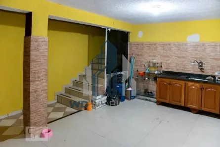 Sobrado com 3 Quartos à venda, 210m² no Vila Carmosina, São Paulo