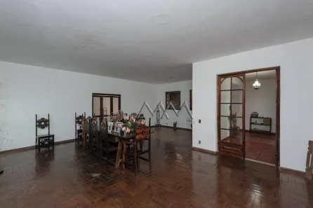 Casa com 3 Quartos à venda, 414m² no Santo Agostinho, Belo Horizonte