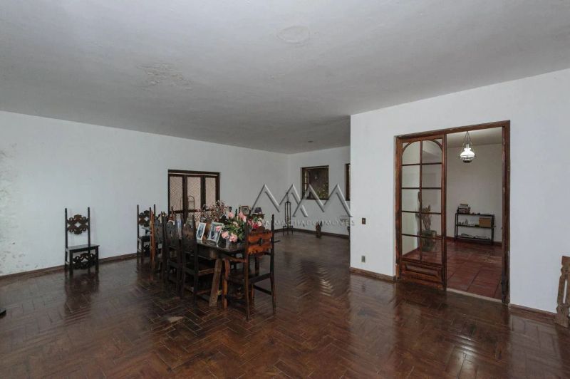 Casa com 3 quartos — Santo Agostinho, Belo Horizonte