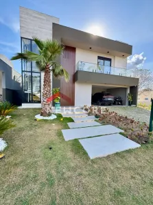 Sobrado com 4 Quartos à venda, 270m² no Ninho Verde II, Pardinho