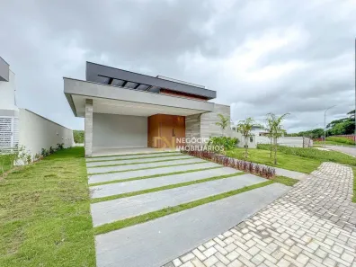 Casa de Condomínio com 4 Quartos à venda, 243m² no Cajupiranga, Parnamirim