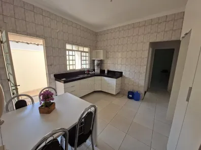 Casa com 2 Quartos à venda, 107m² no Jardim América, Americana