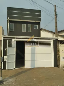 Sobrado com 4 Quartos à venda, 180m² no João Aranha, Paulínia