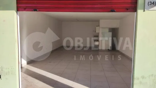 Ponto Comercial à venda, 250m² no Marta Helena, Uberlândia