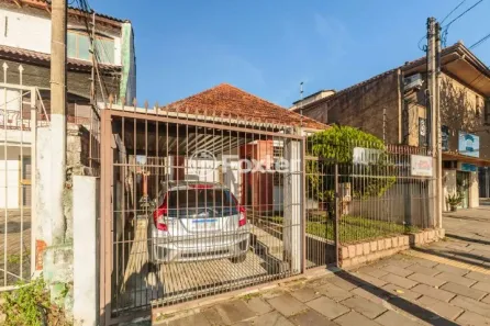 Casa com 3 Quartos à venda, 200m² no Teresópolis, Porto Alegre