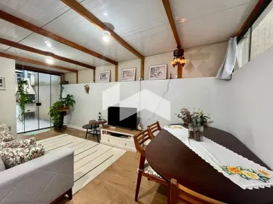 Apartamento com 1 Quarto para alugar, 28m² no Cajuru, Curitiba