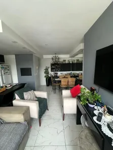 Apartamento com 3 Quartos para alugar, 70m² no Passo da Areia, Porto Alegre