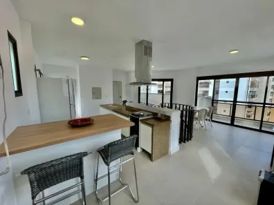 Cobertura com 5 Quartos à venda, 216m² no Pitangueiras, Guarujá